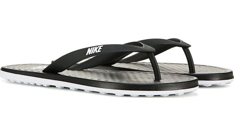 Nike Women's On Deck Flip Flop Sandal 